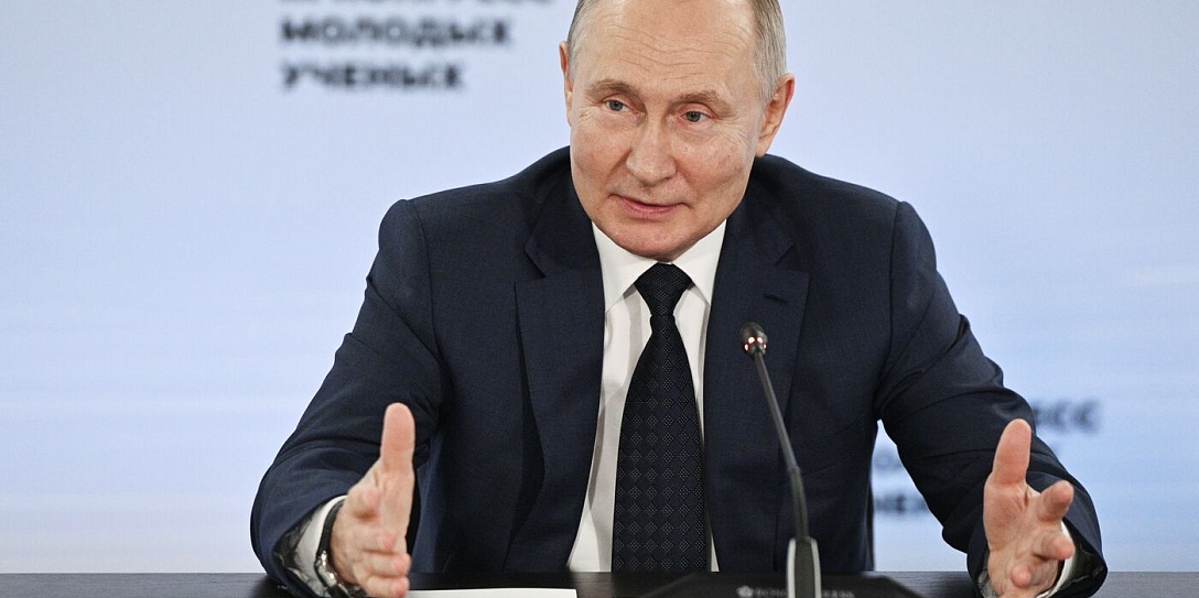 Президент России Владимир Путин направил приветствие участникам и гостям IV Конгресса молодых ученых