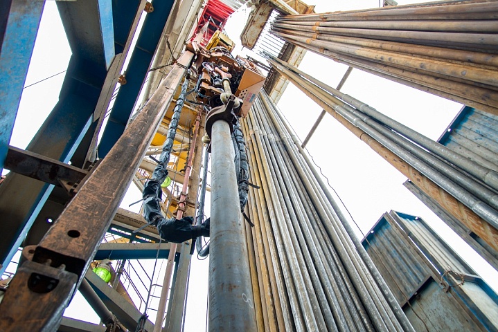 Строительство комплекса по производству метанола из природного газа на базе Кумжинского и Коровинского газоконденсатных месторождений 