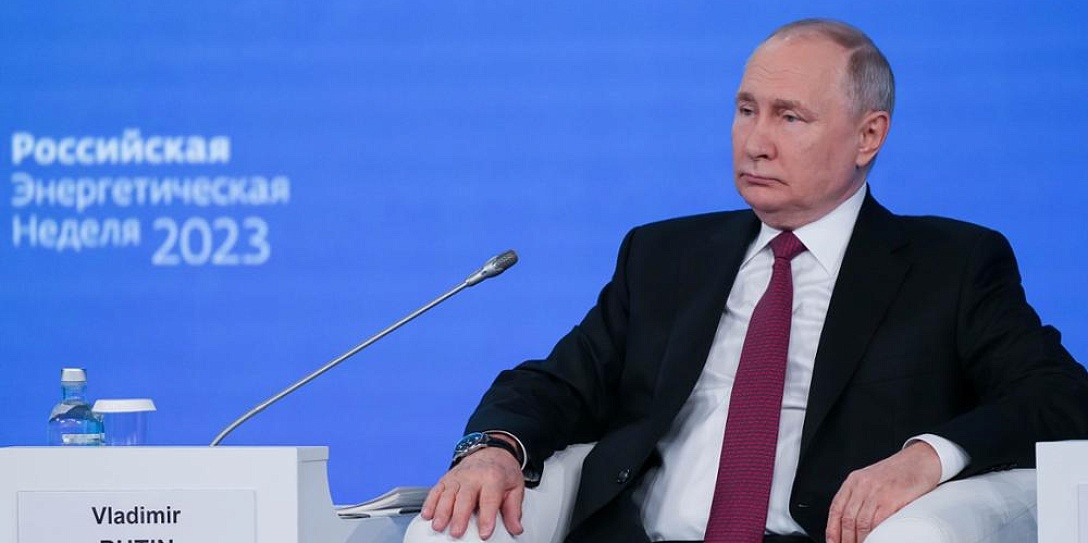 26 сентября Президент Российской Федерации В.В.Путин и Президент Экваториальной Гвинеи Теодоро Обианг Нгема Мбасого, находящийся в России с рабочим визитом, выступят на пленарном заседании Международного форума «Российская энергетическая неделя».