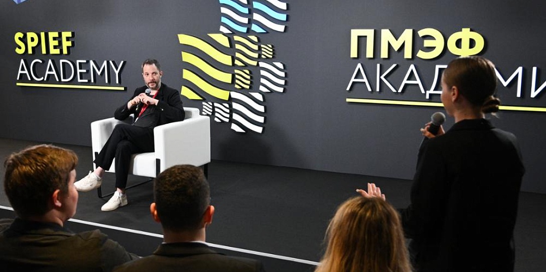 Поколение будущего на ПМЭФ: программа для школьников «Точка Юниор»